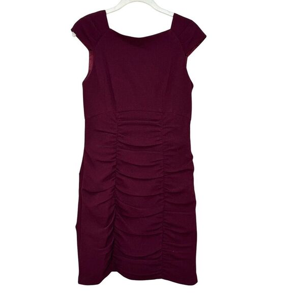 Nanette Lepore Ruched Cocktail Dress Size 6 Burgundy - Picture 1 of 9